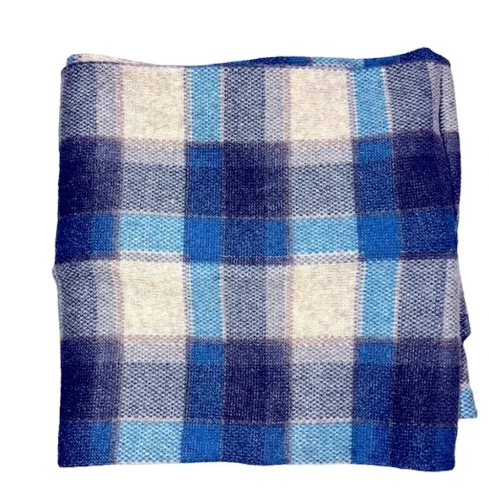 Plaid infinity scarf